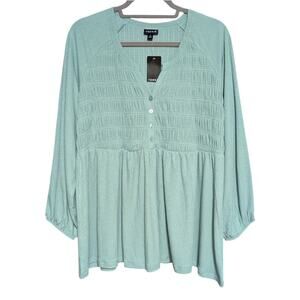 NWT Torrid Women's Smocked Henley Babydoll Top Green Large